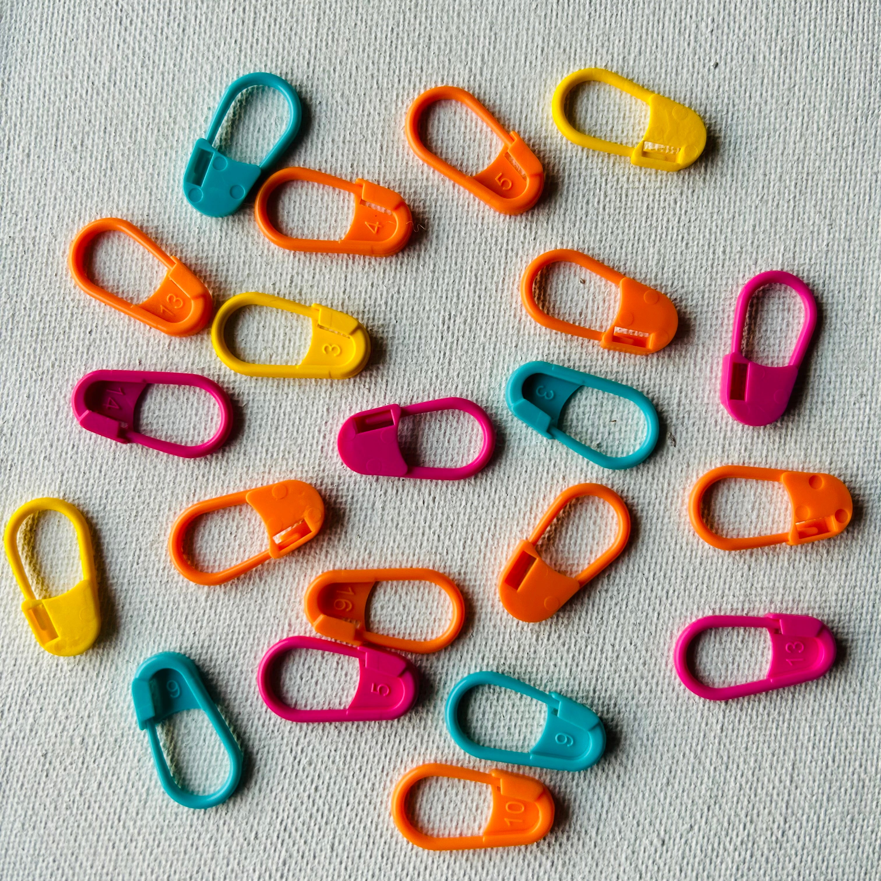 印　KOOI STITCHCHESTER COAT 2023AW Safety Stitch Markers – Crochet Now India