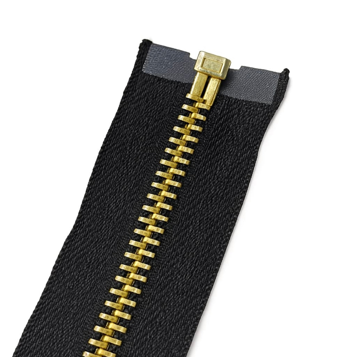 Metallic Zip Chain 12”- Gold