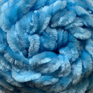 Thin Velvet yarn - Subtle Blue